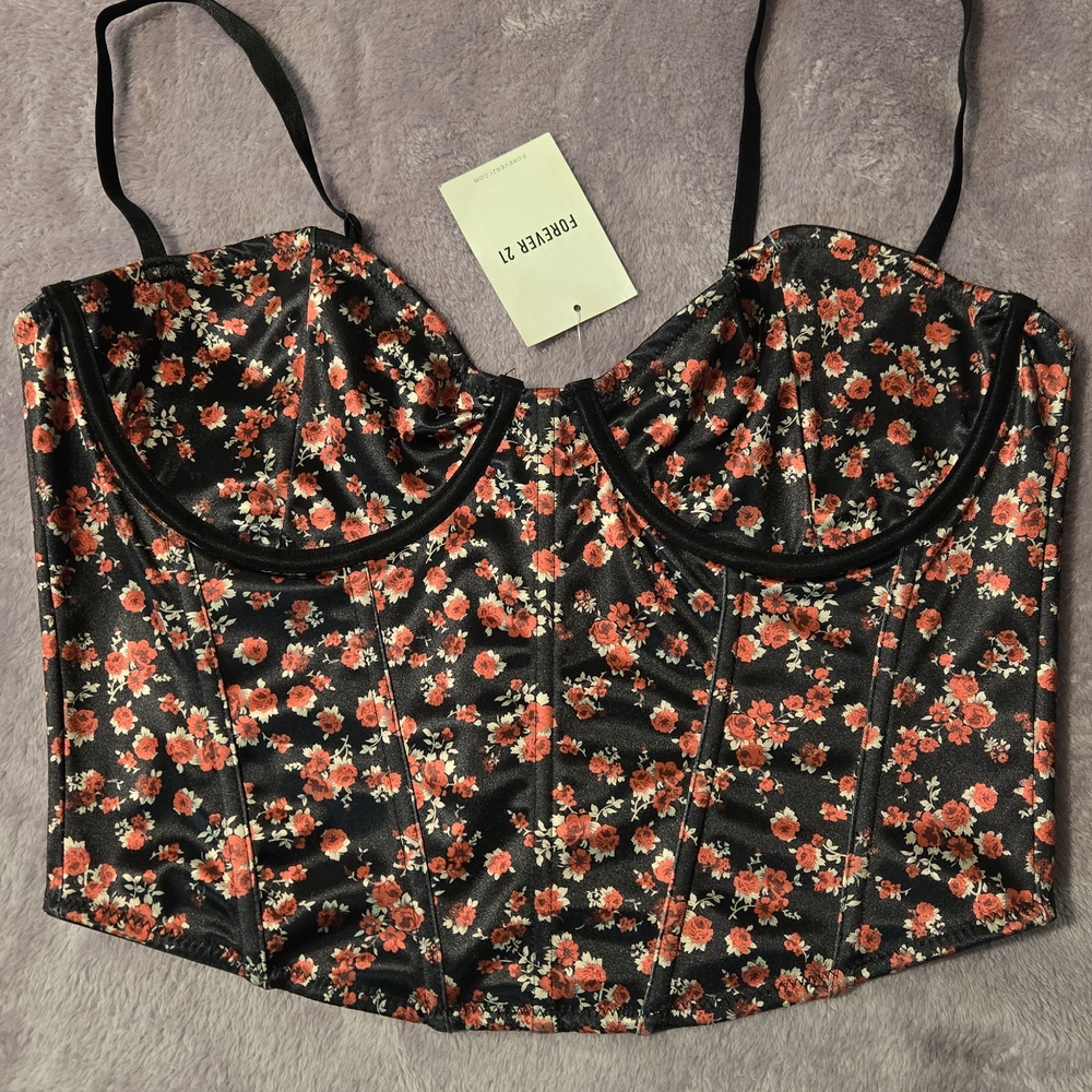 Forever 21 Black and Red Floral Crop Top